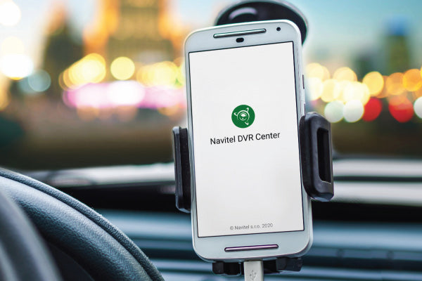 NAVITEL R1000 en/R1000_Banner3m