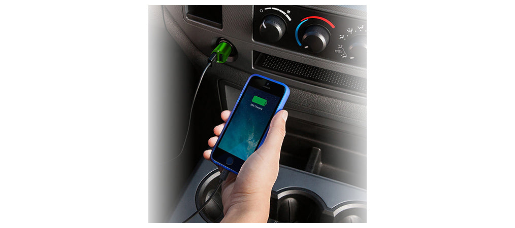 UC322 usb-car-charger/usb_car_charger_in_car_new